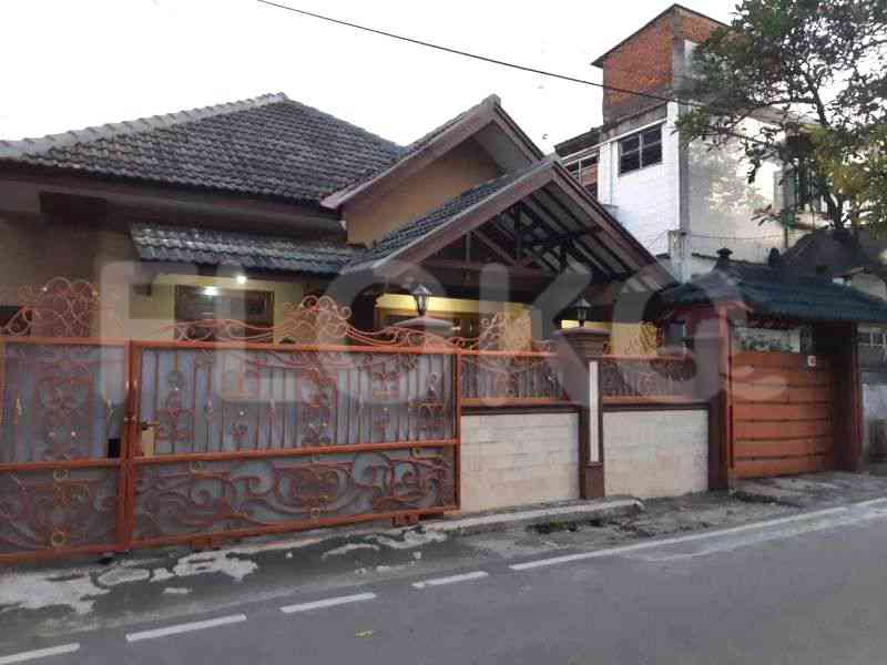 37 sqm, 6 BR house for sale in Jl. Talang, Menteng 2