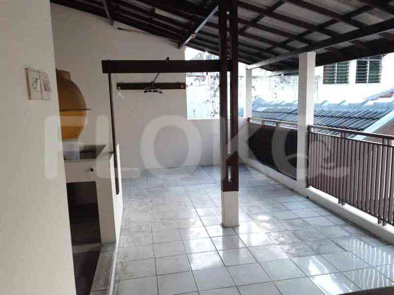 Dijual Rumah 6 BR, Luas 37 m2 di Jl. Talang, Menteng 3