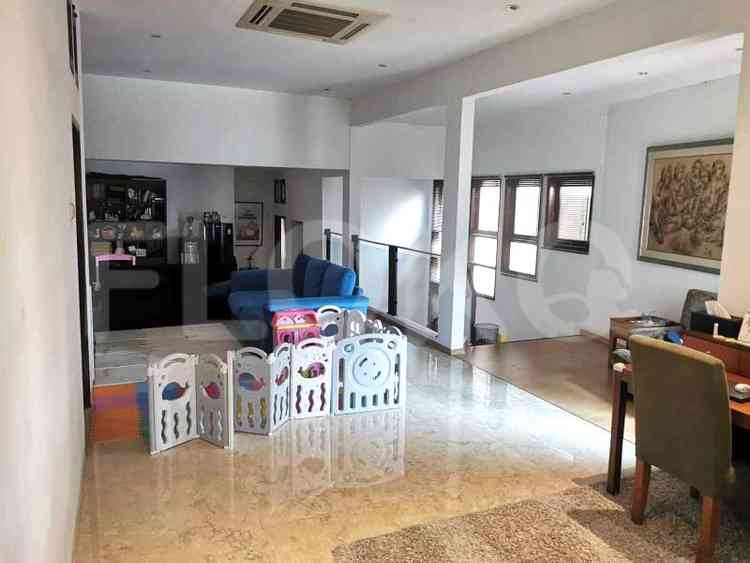 375 sqm, 5 BR house for sale in Jl. Pasuruan, Menteng 2