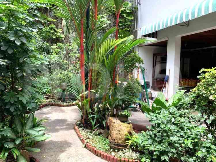 375 sqm, 3 BR house for sale in Jl. Pasuruan, Menteng 4