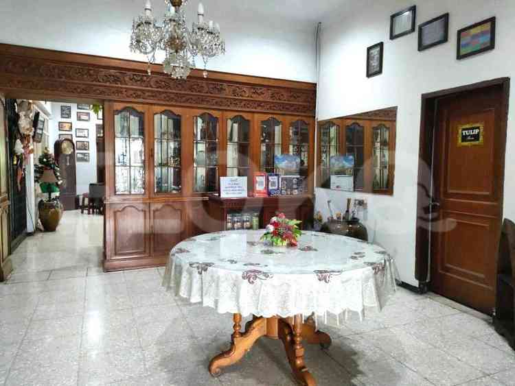 Dijual Rumah 3 BR, Luas 375 m2 di Jl. Pasuruan, Menteng 3