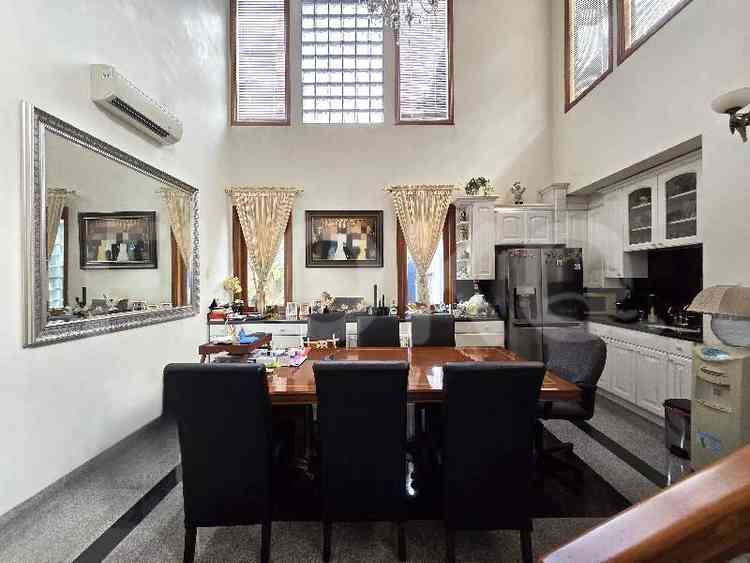 600 sqm, 3 BR house for sale in Jl. Lombok, Menteng 8