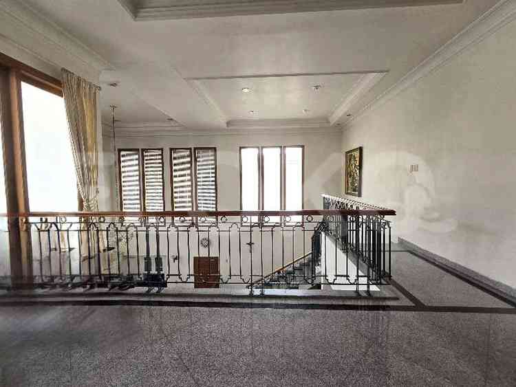 600 sqm, 3 BR house for sale in Jl. Lombok, Menteng 5