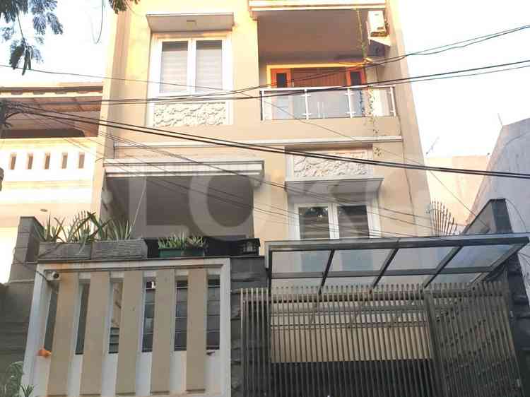 372 sqm, 4 BR house for sale in Sunter, Sunter 1