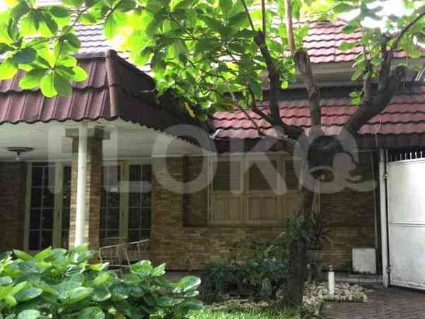 456 sqm, 6 BR house for sale in Jl. Indramayu, Menteng 2