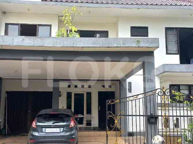 Dijual Rumah 6 BR, Luas 450 m2 di Giriloka, BSD 1