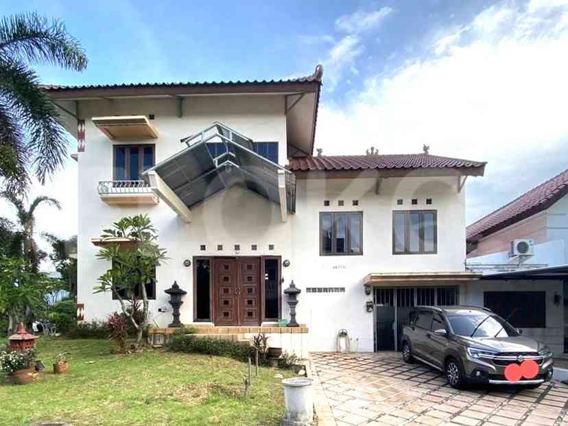 Dijual Rumah 5 BR, Luas 237 m2 di Sutera Harmoni, Alam Sutera 1