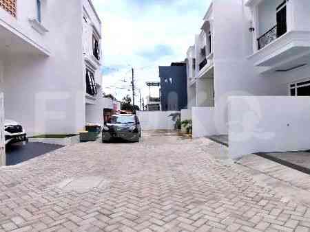 Dijual Rumah 4 BR, Luas 150 m2 di Jl. Margasatwa, Cilandak 13