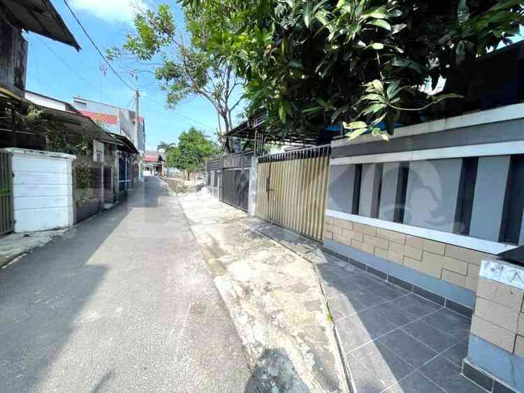 70 sqm, 3 BR house for sale in Jl Haji Mandor, TB Simatupang 5