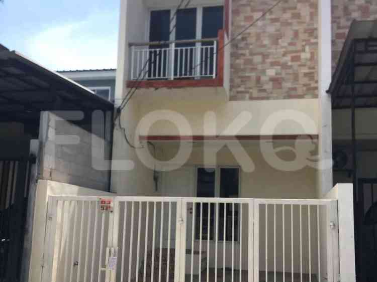 Dijual Rumah 2 BR, Luas 65 m2 di Gading Griya Residence, Kelapa Gading 1