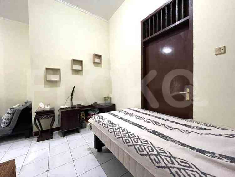 Dijual Rumah 4 BR, Luas 120 m2 di Jl. Taman Sari 1, Cilandak 9