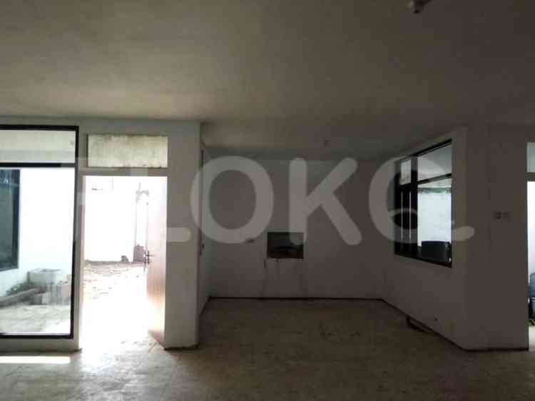 600 sqm, 5 BR house for rent in Jalan Pantai Kuta, Ancol 3