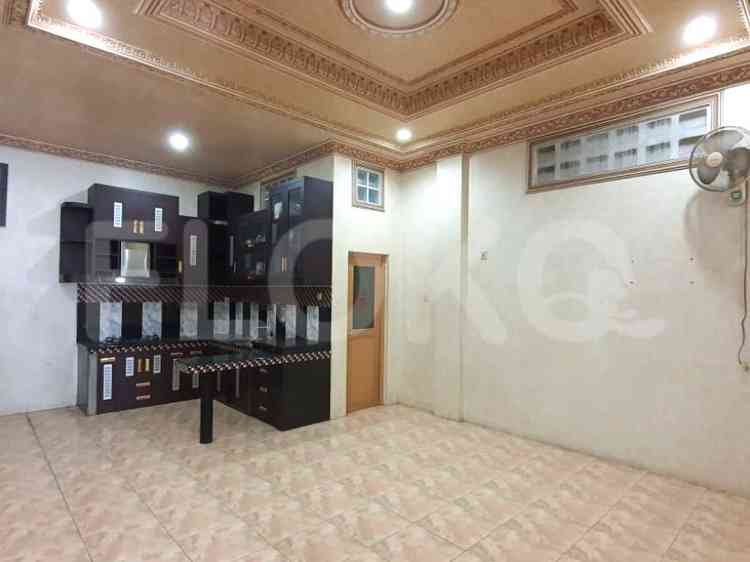 Dijual Rumah 3 BR, Luas 90 m2 di Bandengan, Glodok 2