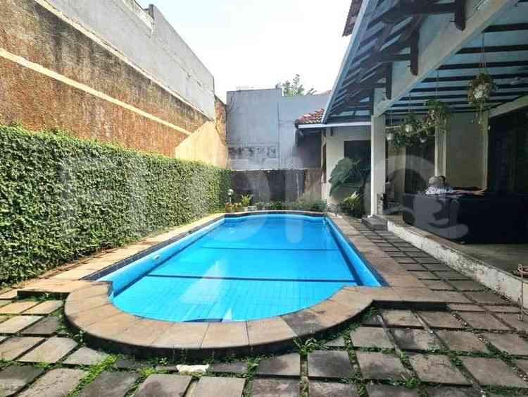 Dijual Rumah 6 BR, Luas 458 m2 di Jl. Margasatwa, Cilandak 4