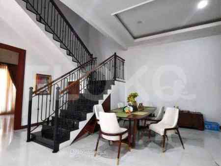 180 sqm, 2 BR house for sale in Jl. Lebak Bulus I, Cilandak 2