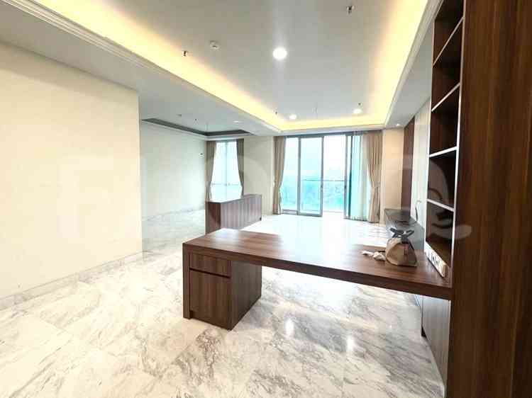 Dijual Rumah 3 BR, Luas 240 m2 di Modern Graha Raya, Alam Sutera 3