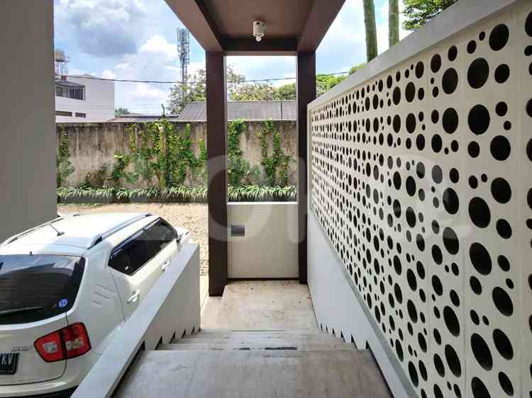 Dijual Rumah 3 BR, Luas 286 m2 di TB Simatupang, TB Simatupang 1