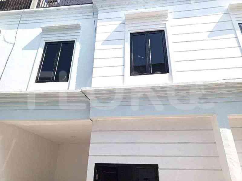 55 sqm, 2 BR house for sale in Jl. Moh Kahfi, Cilandak 1