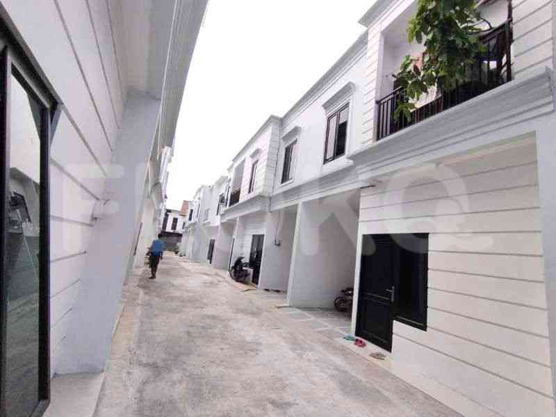 Dijual Rumah 2 BR, Luas 55 m2 di Jl. Moh Kahfi, Cilandak 3