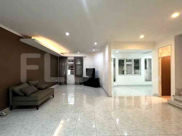 250 sqm, 3 BR house for rent in Pondok Indah, Pondok Indah 2