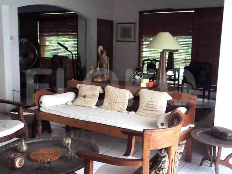 Dijual Rumah 3 BR, Luas 350 m2 di Jl. Gaharu, Cilandak 6