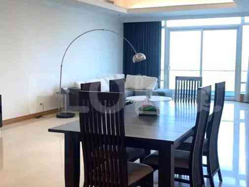 261 sqm, 25th floor, 3 BR apartment for sale in Menteng 2