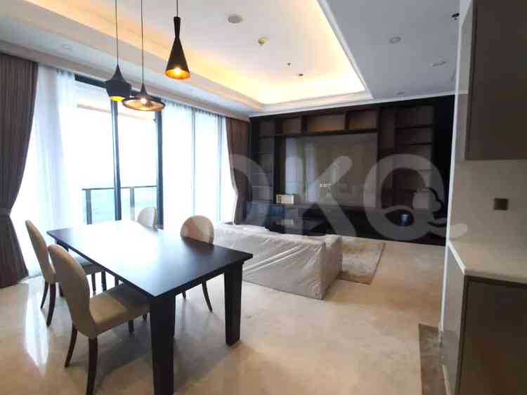 153 sqm, 29th floor, 2 BR apartment for sale in Senopati 6