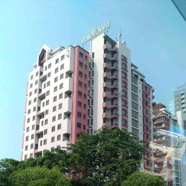 Sewa Apartemen Midtown Residence Simatupang