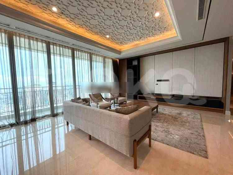 385 sqm, 22nd floor, 4 BR apartment for sale in Kebayoran Baru 1