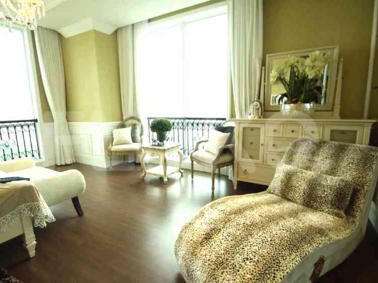 319 sqm, 19th floor, 4 BR apartment for sale in Kebayoran Baru 6