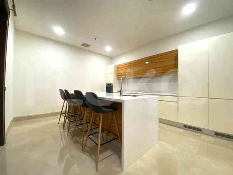 385 sqm, 21st floor, 4 BR apartment for sale in Kebayoran Baru 6