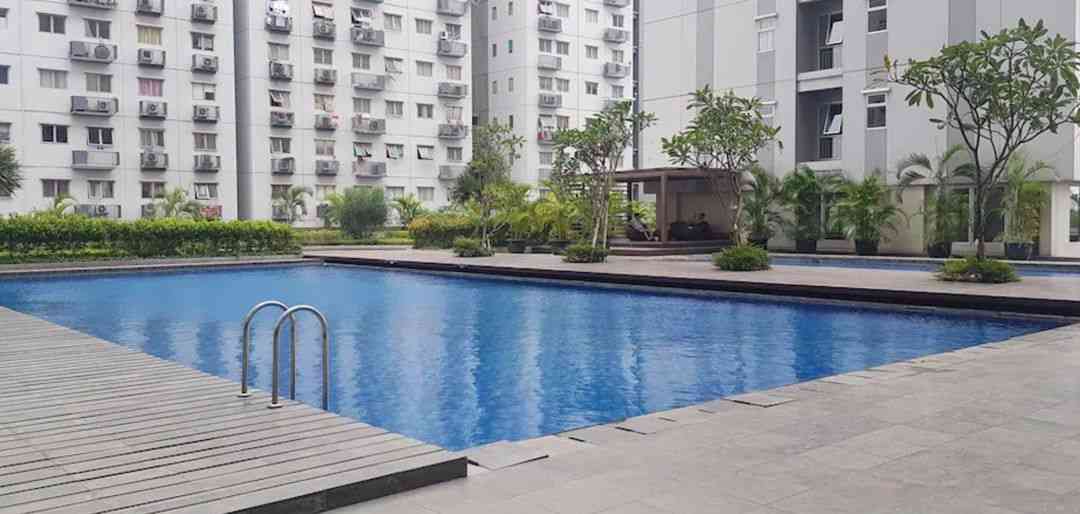 Swimming pool Oak Tower Apartment
