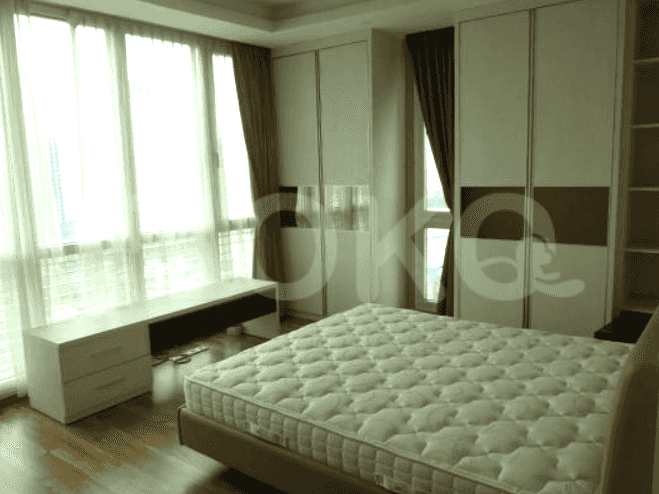 Dijual Apartemen 3 BR, Lantai 20, Luas 243 m2 di Tanah Abang 5