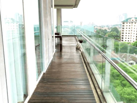 308 sqm, 7th floor, 4 BR apartment for sale in Mampang Prapatan 4