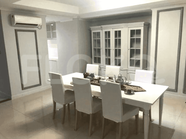 Dijual Apartemen 3 BR, Lantai 7, Luas 184 m2 di Kebayoran Lama 3