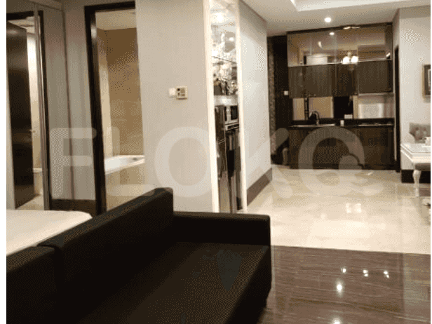 Dijual Apartemen 2 BR, Lantai 9, Luas 60 m2 di Gatot Subroto 6