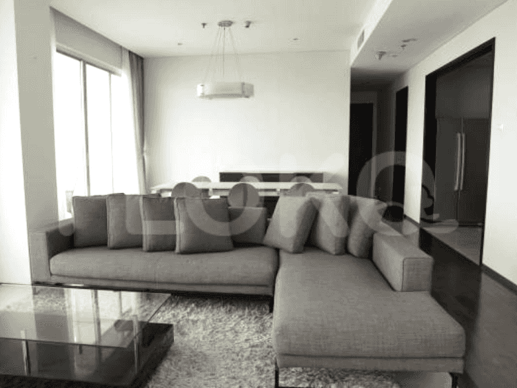 303 sqm, 18th floor, 3 BR apartment for sale in Kemang 2