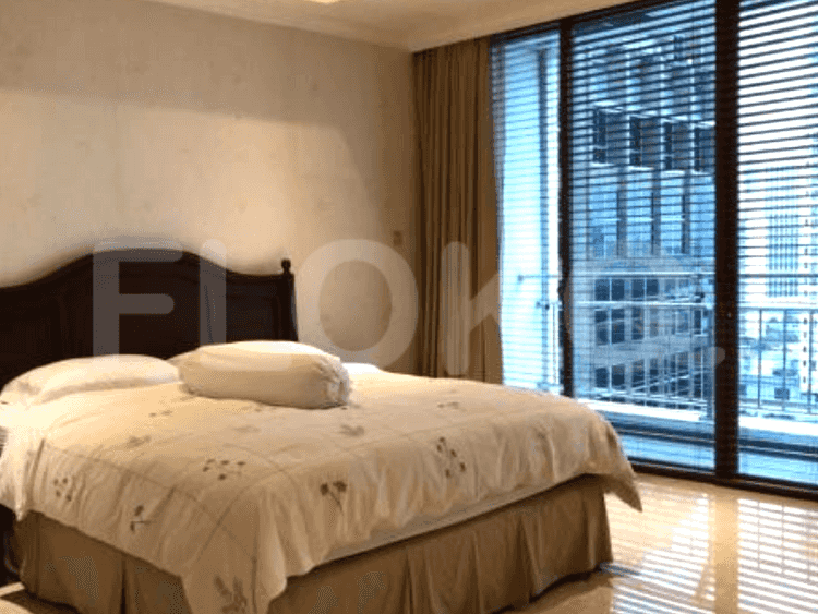 467 sqm, 19th floor, 4 BR apartment for sale in Sudirman 2