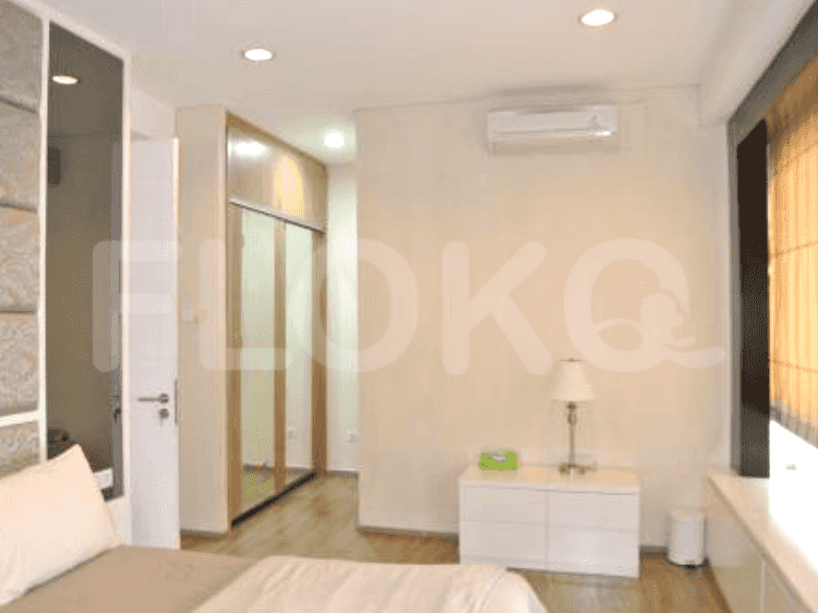 138 sqm, 10th floor, 3 BR apartment for sale in Kebayoran Lama 2