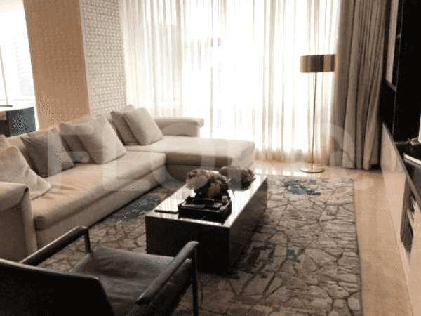 181 sqm, 37th floor, 3 BR apartment for sale in Kuningan 1