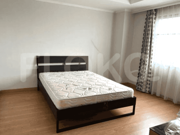 157 sqm, 16th floor, 3 BR apartment for sale in Kebayoran Lama 5