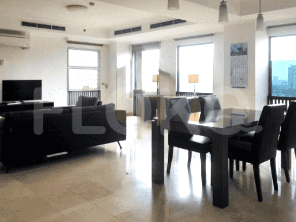 194 sqm, 11th floor, 3 BR apartment for sale in Kebayoran Lama 4