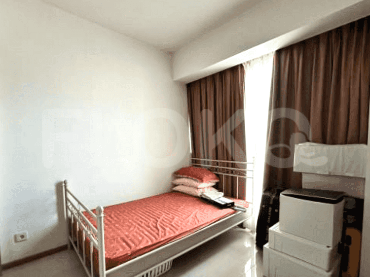 Dijual Apartemen 3 BR, Lantai 18, Luas 117 m2 di Gandaria 4