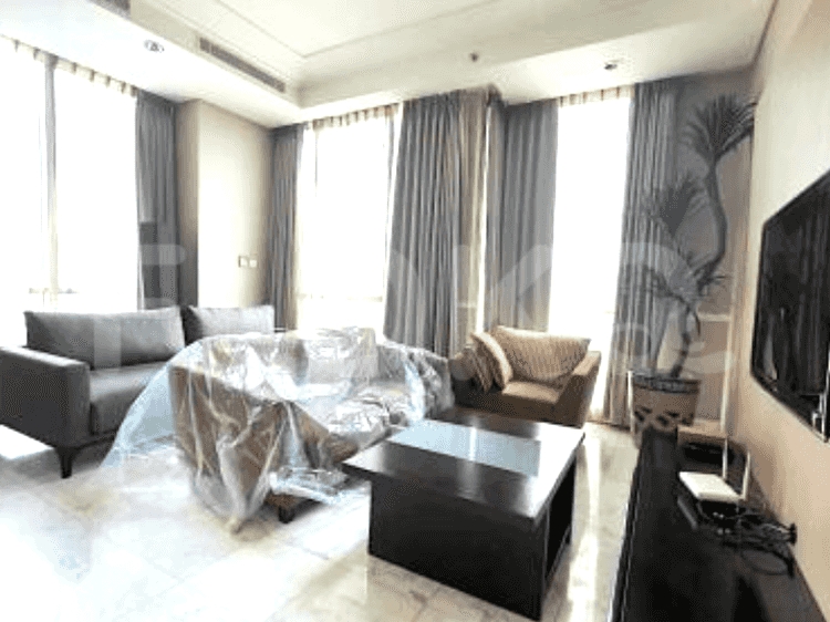 120 sqm, 6th floor, 2 BR apartment for sale in Sudirman 5