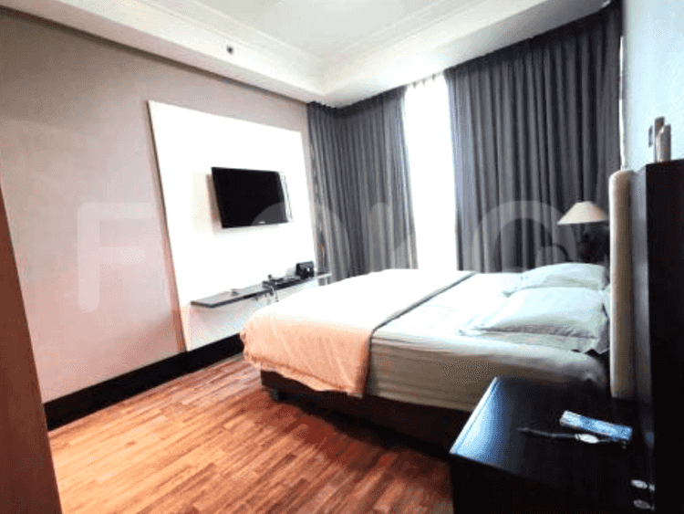 120 sqm, 11th floor, 2 BR apartment for sale in Sudirman 6