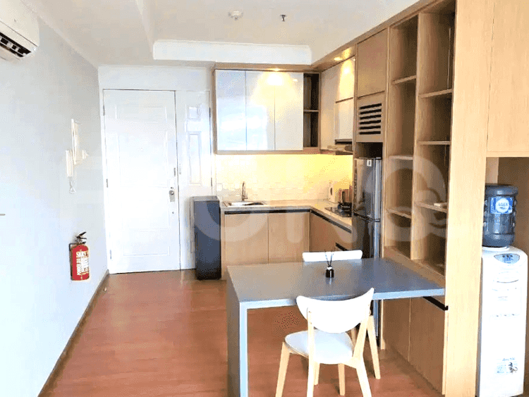 68 sqm, 17th floor, 2 BR apartment for sale in Sudirman 4