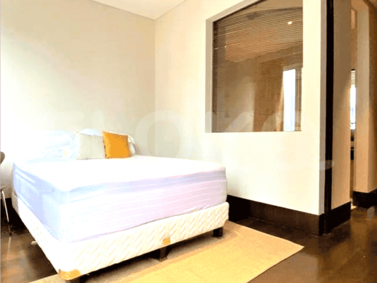 Dijual Apartemen 2 BR, Lantai 5, Luas 122 m2 di Gatot Subroto 1