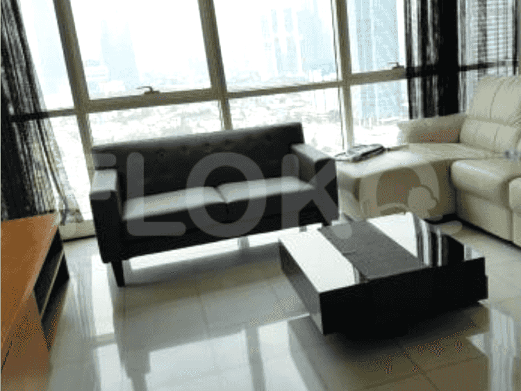 159 sqm, 32nd floor, 3 BR apartment for sale in Sudirman 2