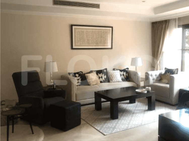 139 sqm, 3rd floor, 3 BR apartment for sale in Kebayoran Lama 6