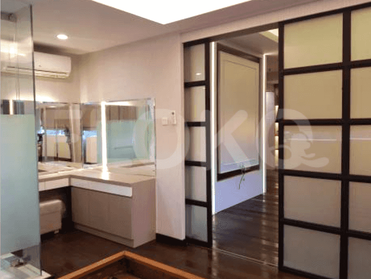 94 sqm, 6th floor, 2 BR apartment for sale in Kebayoran Lama 1